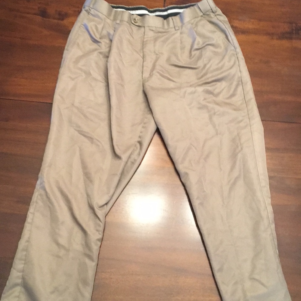 Men’s perry Ellis portfolio pants